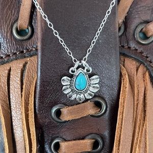 Dainty necklace